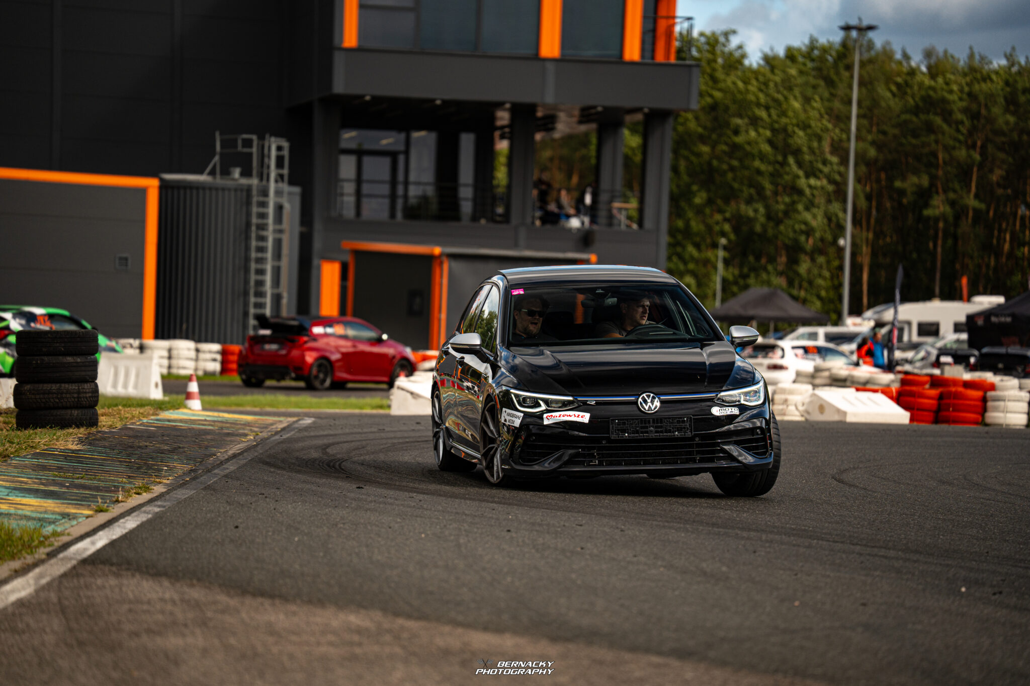 Tor Modlin Volkswagen Golf R (1)
